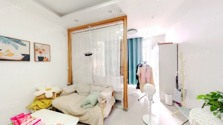 盈锋丽骏豪庭二手房实景图