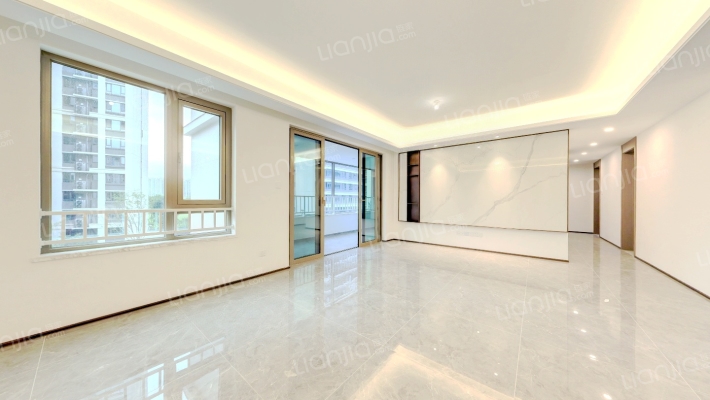 中粮保利麓湖天荟 二手房实景图