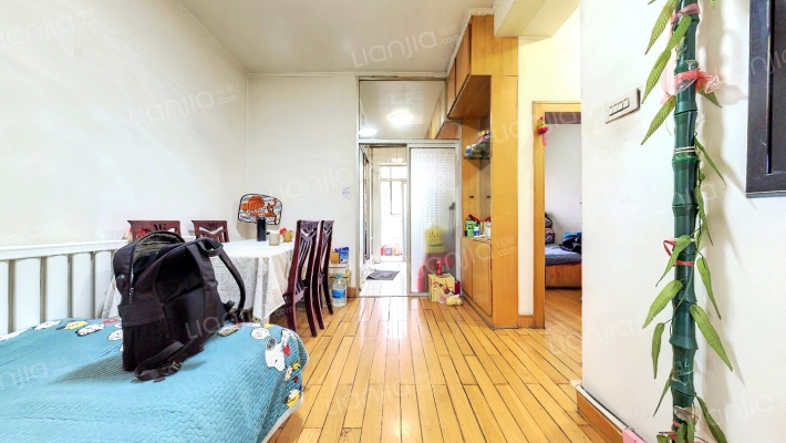 艳路四期康居小区北区二手房实景图