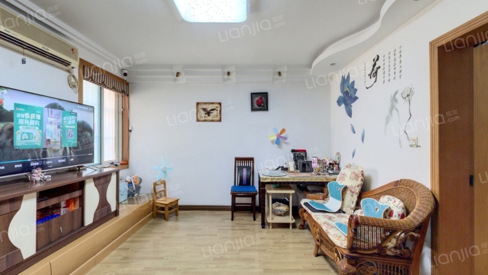 红旗村新楼二手房实景图