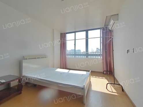 合租·联合广场 3居室 南卧