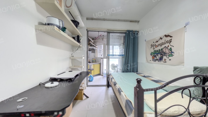 深蓝公寓二手房实景图