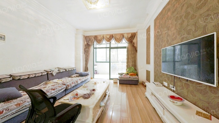 象湖景苑二手房实景图