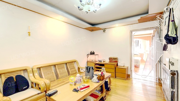 阜新路二手房实景图