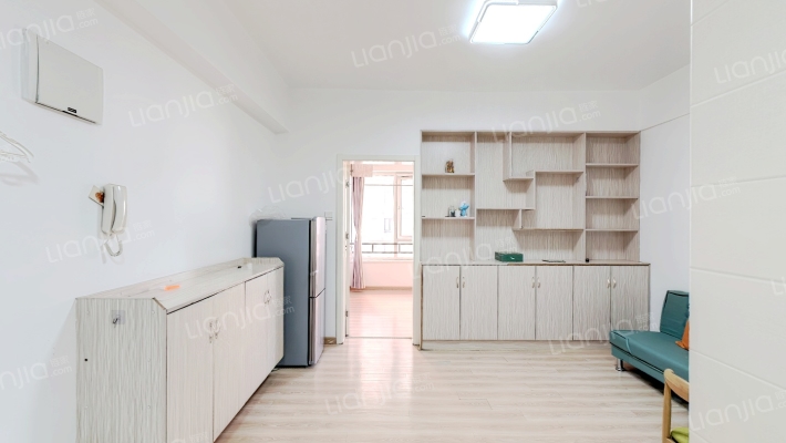 铂金汉宫二手房实景图