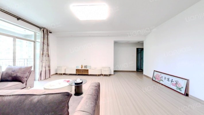 锦江国际二手房实景图