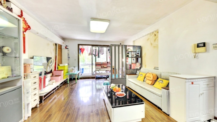 安信湖畔天地坊二手房实景图