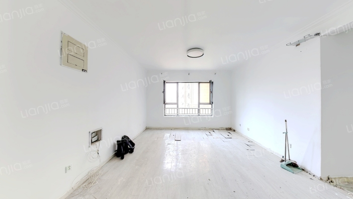 绿地中山华府丁香院二手房实景图