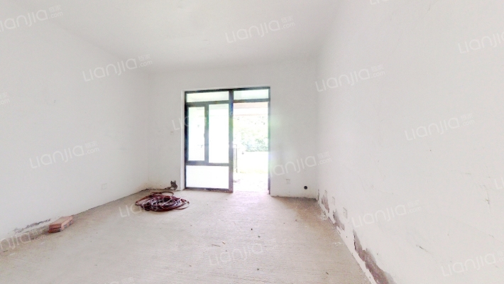 高尔国际1期二手房实景图