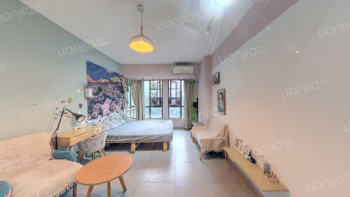 朗俊中心二手房实景图