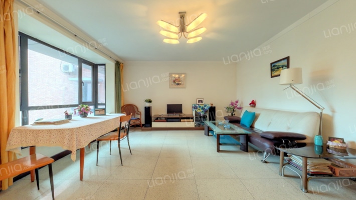 八二宿舍二区二手房实景图