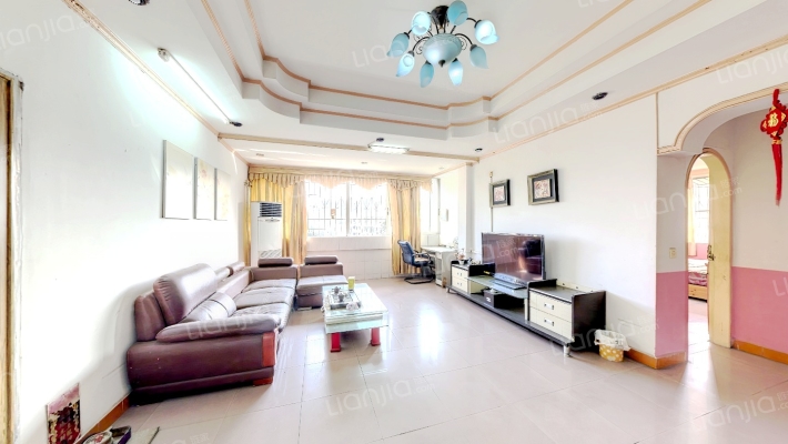 海侨街一巷二手房实景图