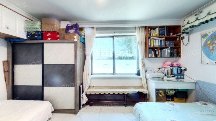 香周路二手房实景图