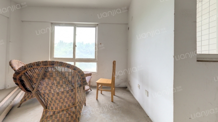 五角大楼二手房实景图