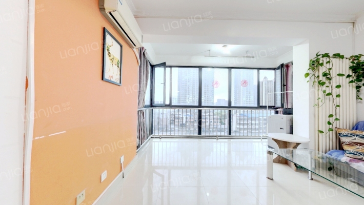 白庙所住宅楼二手房实景图