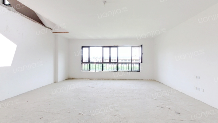 保利西山林语二手房实景图