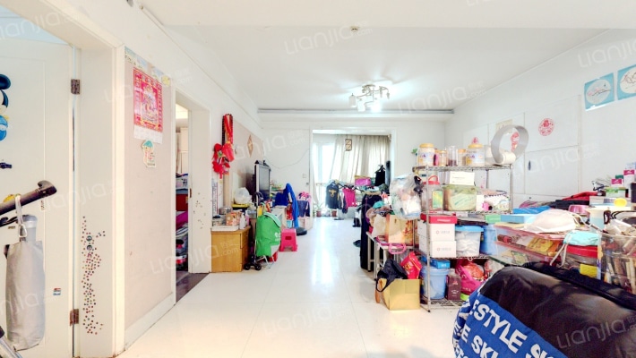 世纪馨港二手房实景图