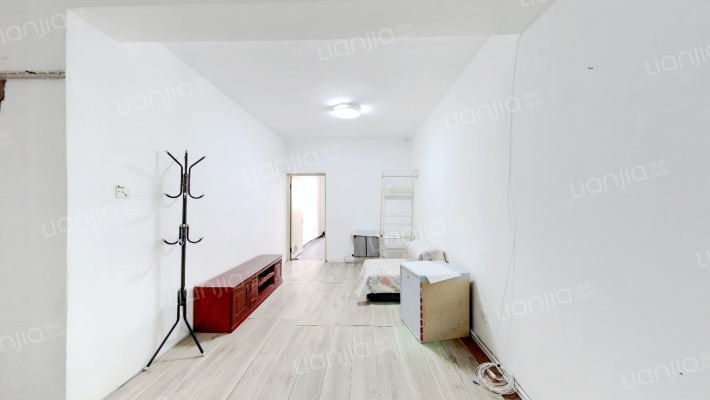 春达街二手房实景图