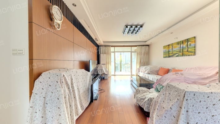 天上人间二手房实景图