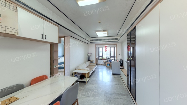 建发央著一期二手房实景图