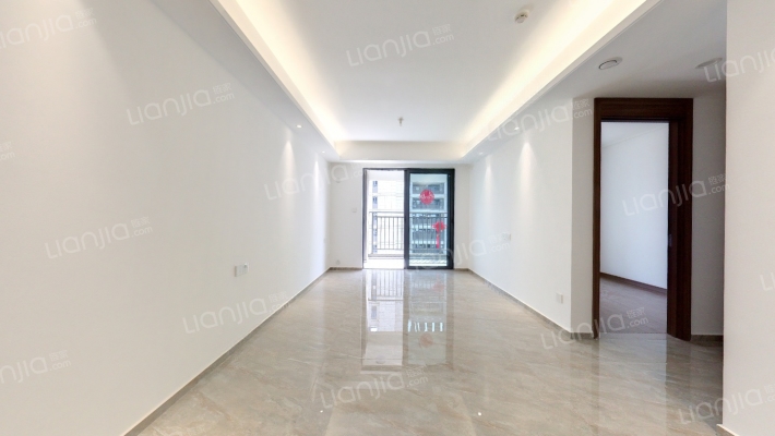 保利和光屿湖逸园二手房实景图