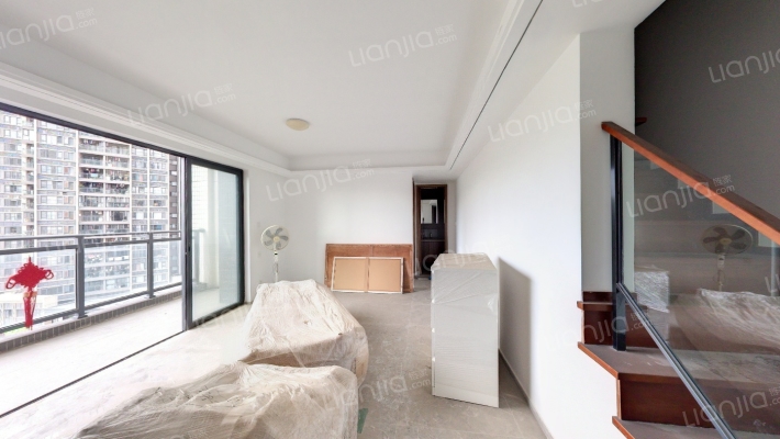 越秀臻裕府二手房实景图