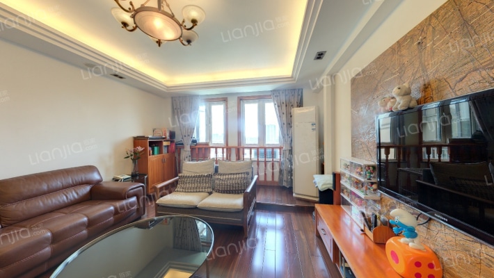 荣安和院二手房实景图