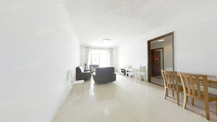 锦江国际二手房实景图