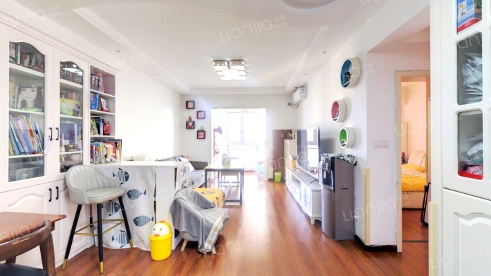 国际城H2组团二手房实景图