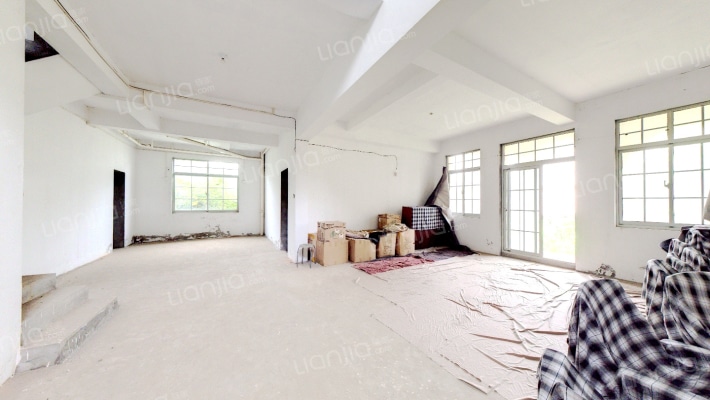 太湖金色水岸二手房实景图