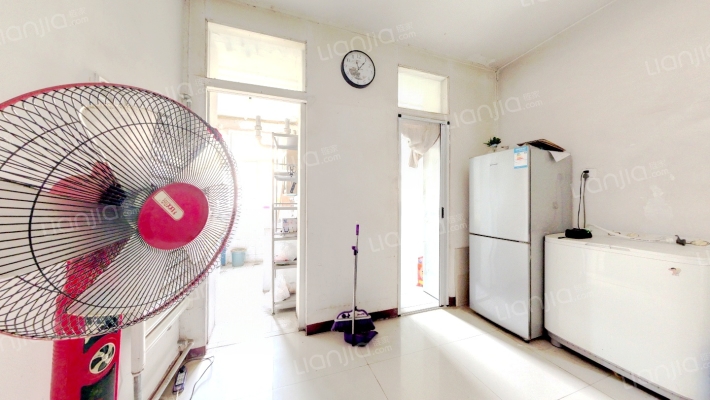 石炼第一生活区二手房实景图