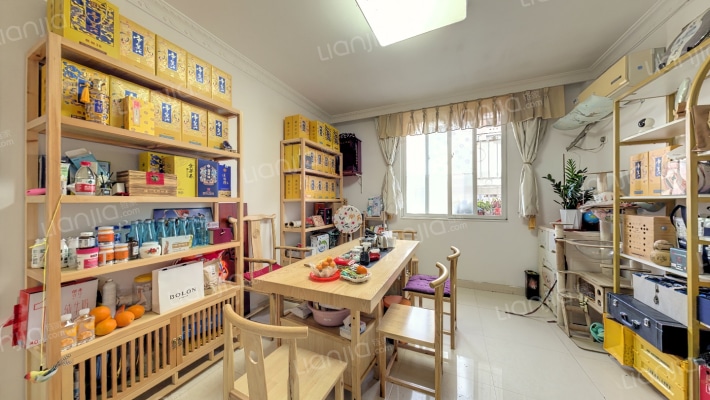 鹿丹村海关住宅楼二手房实景图