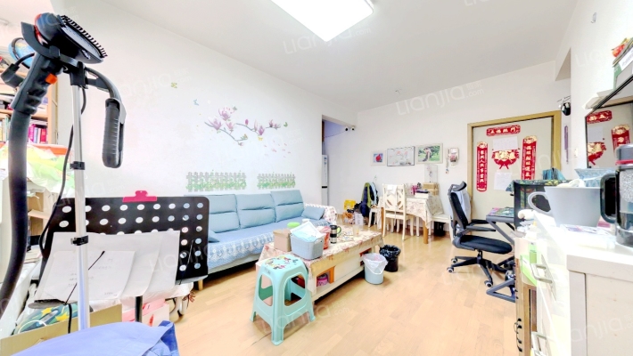 艾佳上邸二手房实景图