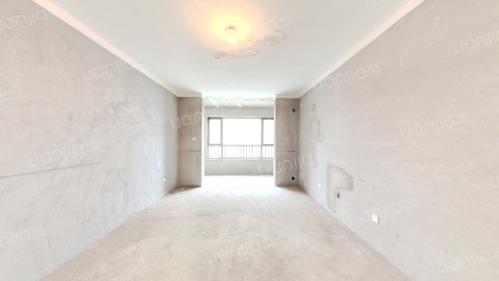 安联新青年小区二手房实景图