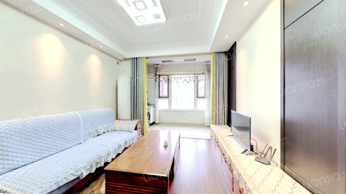 万科麓城二手房实景图