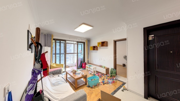 碧桂园大学印象峰景苑二手房实景图