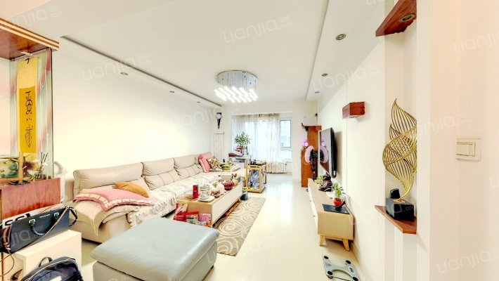 新伟庭苑二手房实景图