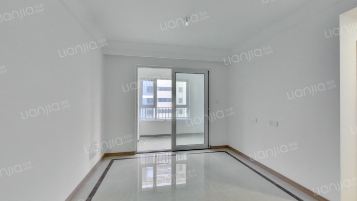 融侨天越南区二手房实景图