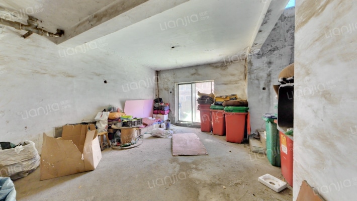 芸珠花园二手房实景图