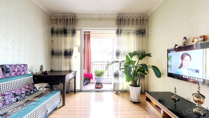 碧桂园滨湖城凤栖湖畔二手房实景图