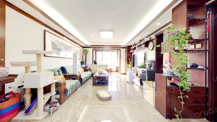 鲁能领秀城东三区二手房实景图