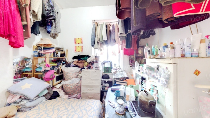 思治里二手房实景图