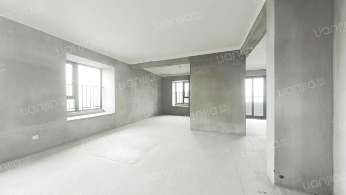 青樾府二手房实景图