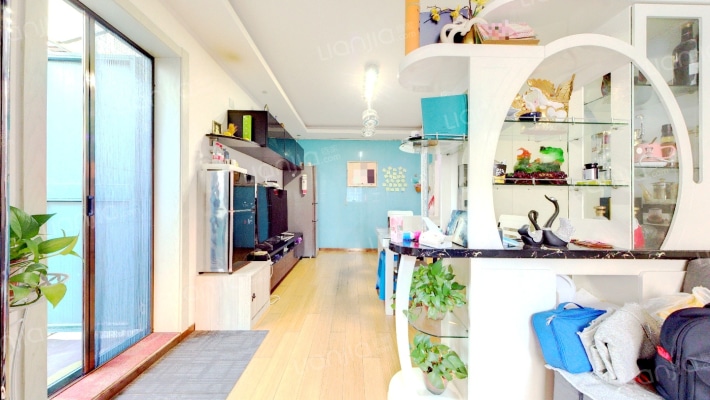 联建新村(宝山)二手房实景图