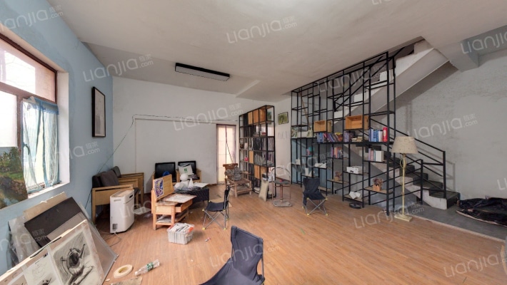 麓山恋迪亚溪谷二手房实景图