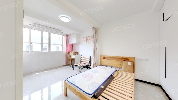 中山北路805弄二手房实景图