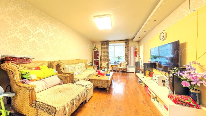 启福花园二手房实景图