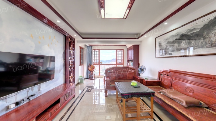 中央美郡二手房实景图