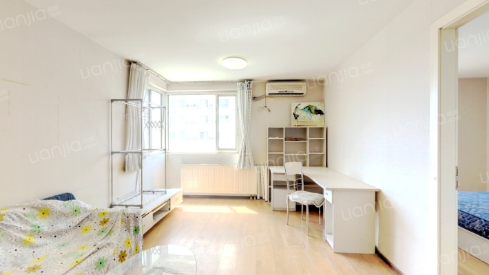 逸成东苑二手房实景图