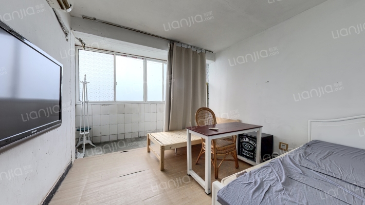 东陆新村三街坊二手房实景图